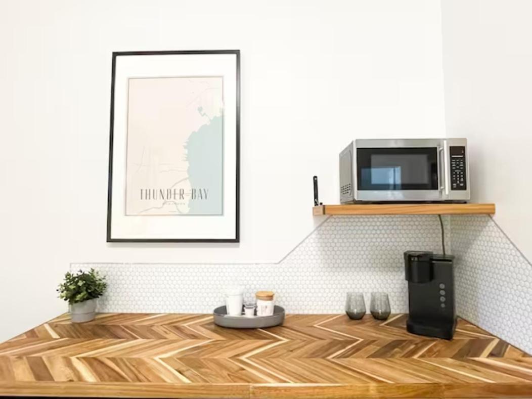 Lake Superior Boutique Hotel サンダーベイ エクステリア 写真